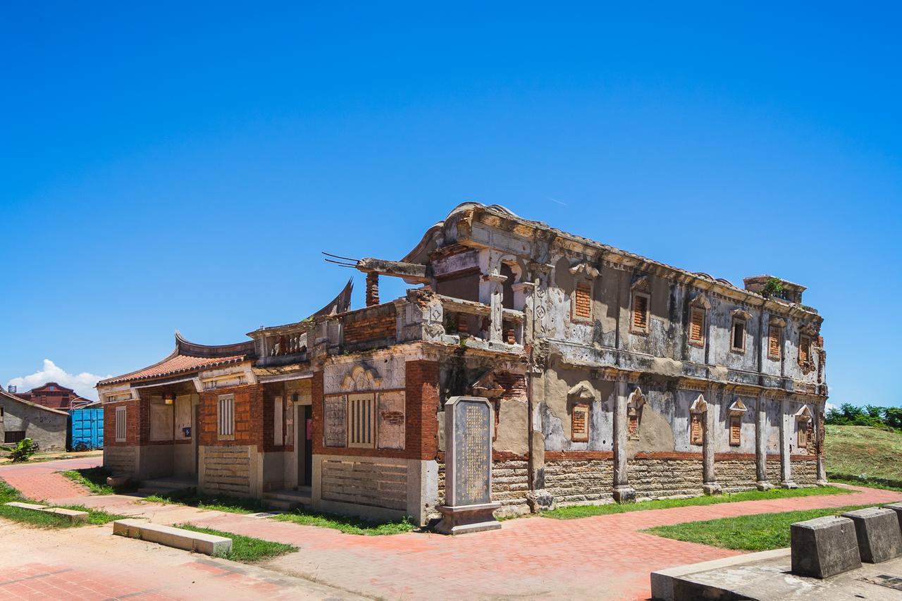 Beishan Old Western Style Hostel Jinning Exterior foto